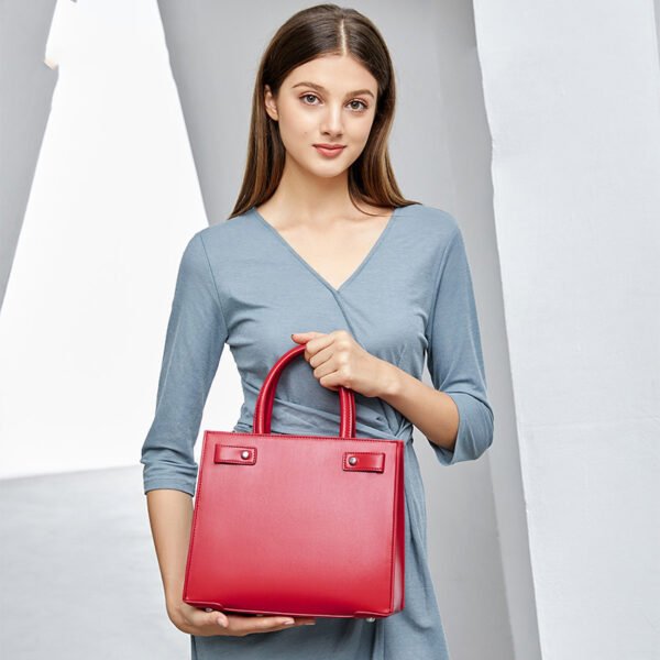 Portable One Shoulder Messenger Bag - Image 2