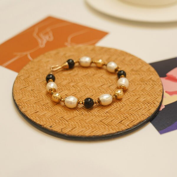 European Retro Series Natural Agate Pearl Bracelet - Image 2