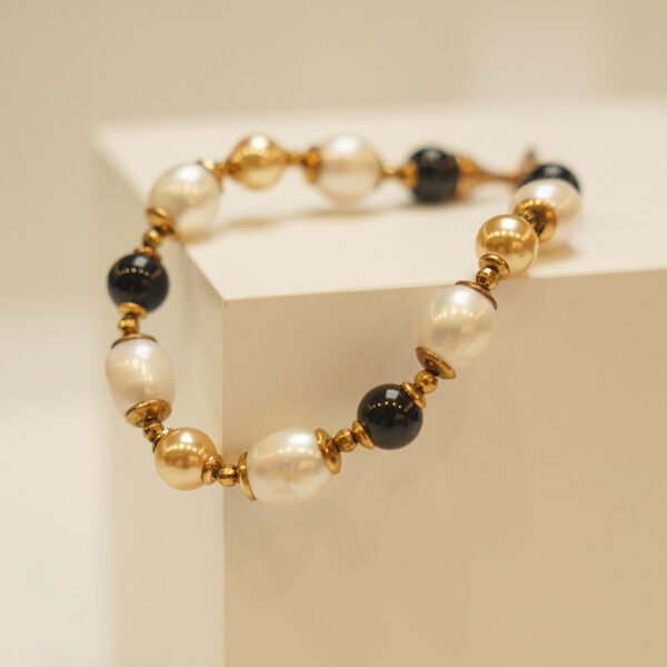 European Retro Series Natural Agate Pearl Bracelet - Image 4